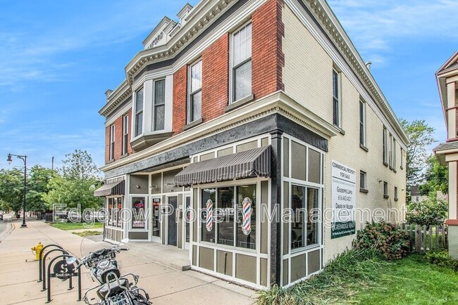 property at 1153 Madison Ave SE