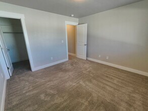 1156 N 2630 W in Clinton, UT - Building Photo - Building Photo