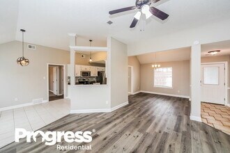 13083 Braybourne Cross in Olive Branch, MS - Foto de edificio - Building Photo