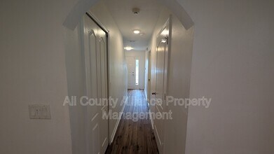 4702 Ashburn Pond Way in Tampa, FL - Building Photo - Building Photo