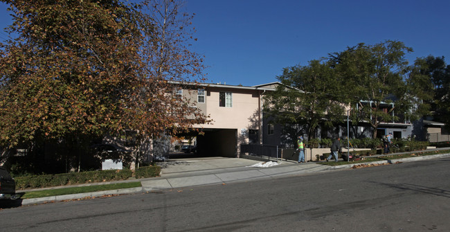 Echo Park Senior Housing in Los Angeles, CA - Building Photo - Building Photo