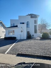 1322 Ocean Ave in Point Pleasant Beach, NJ - Building Photo - Building Photo