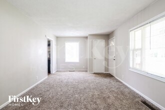 109 Mercator Dr in Greenwood, IN - Building Photo - Building Photo