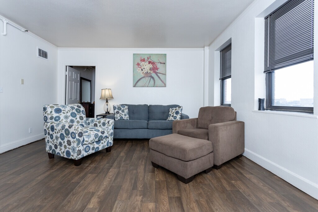 Fairmont Towers All Bills Paid Apartments Shreveport, LA Apartments For Rent