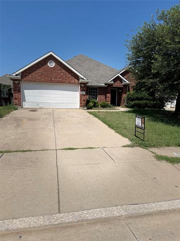 8604 Thistle Ridge Terrace in Fort Worth, TX - Building Photo