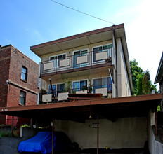 4208 Phinney Ave N in Seattle, WA - Building Photo - Building Photo