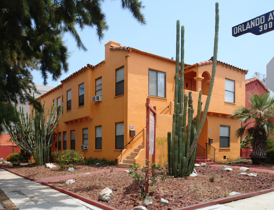 Orlando Pueblo in Los Angeles, CA - Building Photo