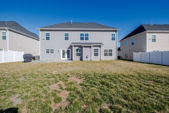 5773 Highland Grove Dr in Summerfield, NC - Building Photo - Building Photo