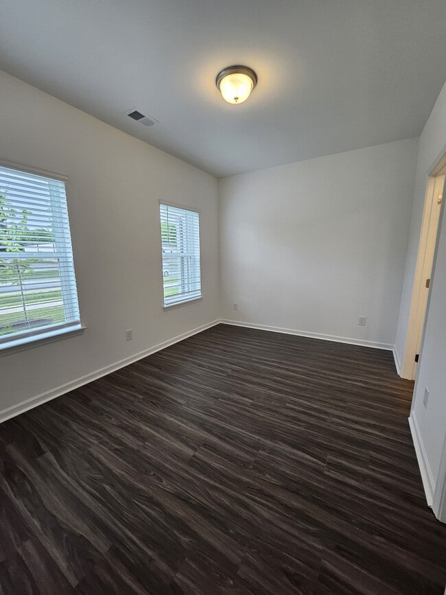 129 Rosebush Ln in Lebanon, TN - Building Photo - Building Photo