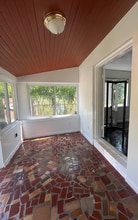 160 NE 87th St, Unit E in El Portal, FL - Building Photo - Building Photo