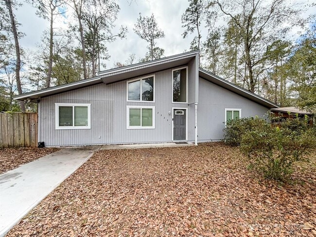 2929 NW 43rd Ave