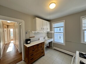 509 Franklin St, Unit 2 in Cambridge, MA - Building Photo - Building Photo