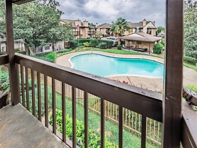 property at 1500 Bay Area Blvd