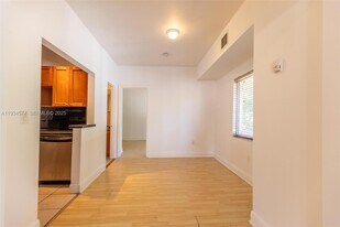 86 NE 50th Terrace in Miami, FL - Building Photo