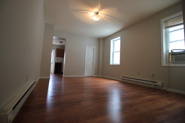1312 Walnut St photo'