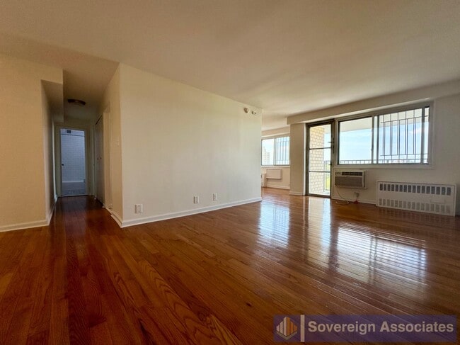 property at 40 E Sidney Ave