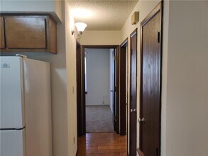 2366 N Raven Ln in Fayetteville, AR - Building Photo - Building Photo