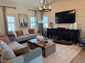 67924 Rio Vista Dr in Cathedral City, CA - Building Photo - Building Photo