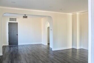 249 SE Academy St in Dallas, OR - Building Photo - Building Photo