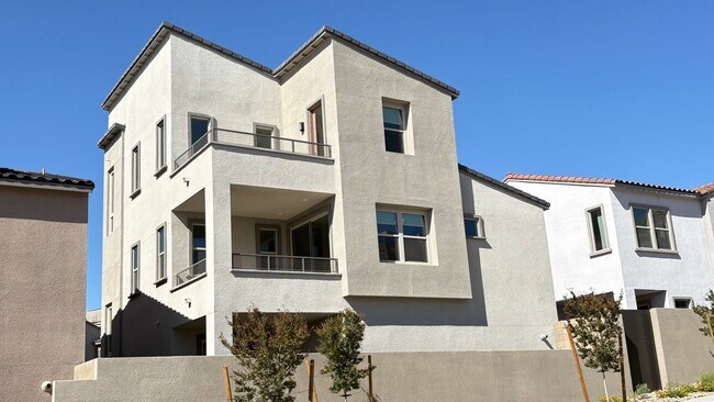 11620 Golden Oriole Ave in Las Vegas, NV - Building Photo - Building Photo