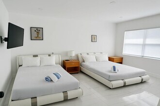 1260 SW 32nd St in Fort Lauderdale, FL - Building Photo - Building Photo