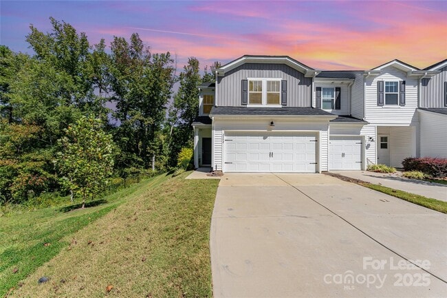 2352 Belterra Dr in Charlotte, NC - Building Photo - Building Photo