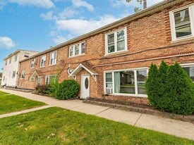 4343 Wisconsin Ave, Unit 3 in Stickney, IL - Building Photo