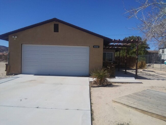 property at 6444 Mojave Ave