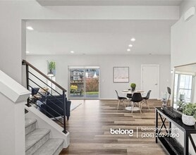 33352 Holly Ave SE in Black Diamond, WA - Foto de edificio - Building Photo