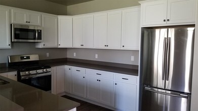 2633 Park Creek Ave in Bozeman, MT - Building Photo - Building Photo