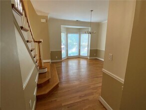 165 Kiveton Park Dr in Roswell, GA - Building Photo - Building Photo