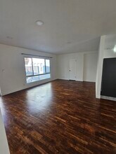 1537 N Laurel Ave, Unit 104A in Los Angeles, CA - Building Photo - Building Photo