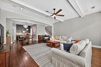 1231 W 24th St in Houston, TX - Building Photo - Building Photo