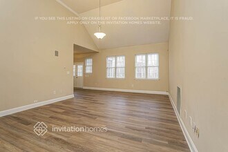 102 Shenandoah Way in Mebane, NC - Building Photo - Building Photo