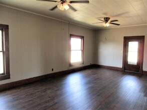 417 HUNT in Hydro, OK - Building Photo - Building Photo