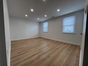 6411 Malvern Ave in Philadelphia, PA - Foto de edificio - Building Photo