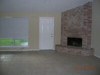 15847 Thistledew Dr photo'