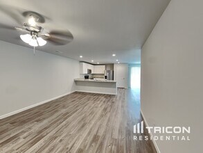 414 Aberdeen Dr in Ferris, TX - Building Photo - Building Photo