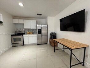 10900 NW 24th St in Coral Springs, FL - Building Photo - Building Photo