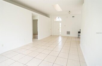 151 Bluebrook Ct in Oviedo, FL - Building Photo - Building Photo