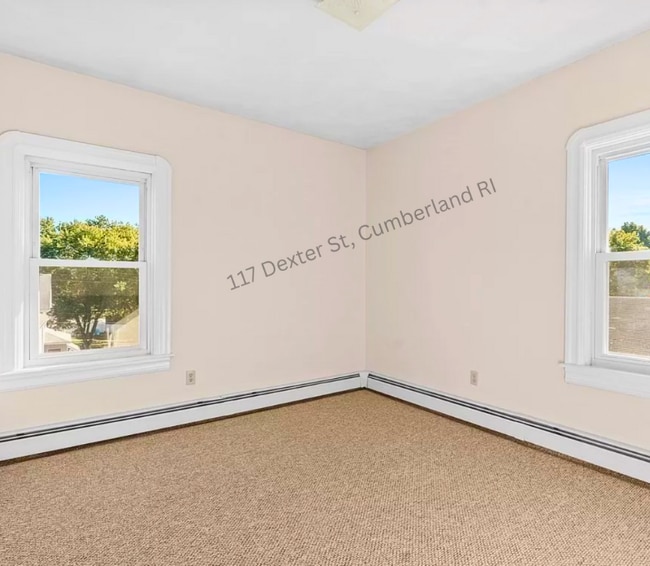 117 Dexter St in Cumberland, RI - Building Photo - Building Photo