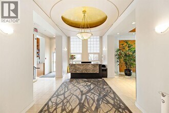 1500 Hornby St in Vancouver, BC - Building Photo - Building Photo