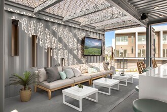 Marq Townhomes in Salt Lake City, UT - Foto de edificio - Building Photo