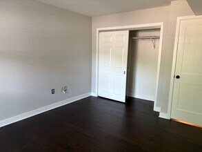 435 W 9th St in Kansas City, MO - Building Photo - Building Photo