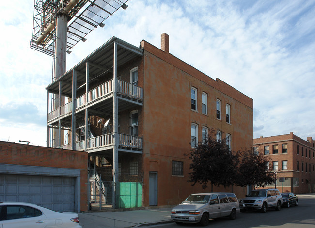 503 W 26th St in Chicago, IL - Building Photo - Building Photo