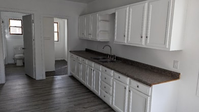 2262 S Hamilton St in Saginaw, MI - Building Photo - Building Photo