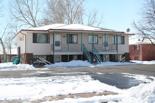 2330 Greeley Dr Apartments