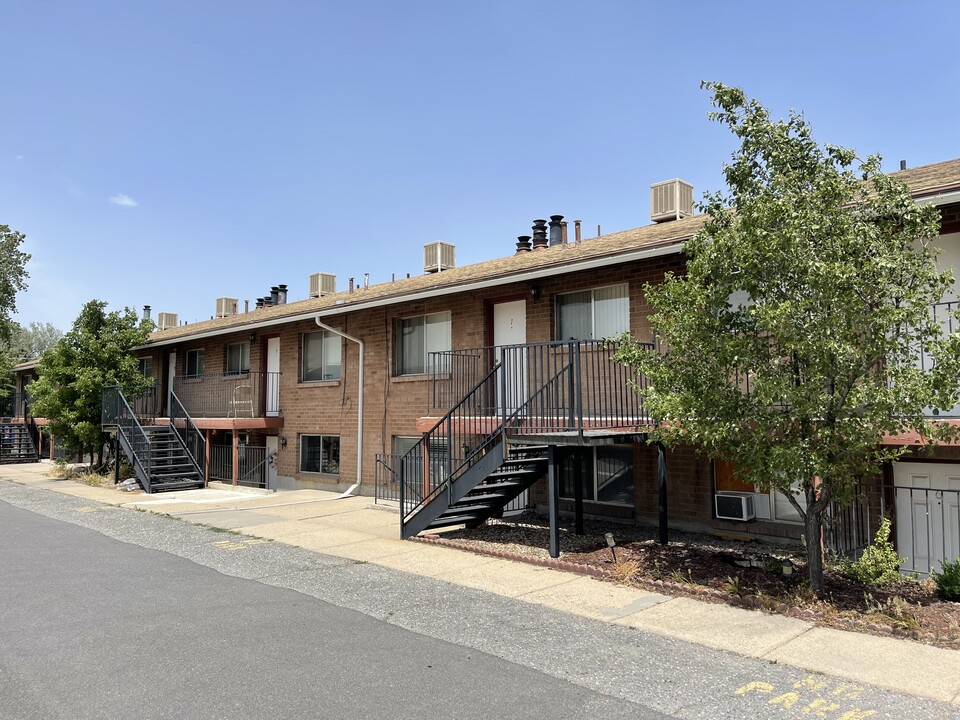 Ancora Apartments in Riverdale, UT - Building Photo