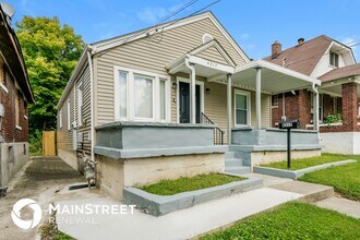 4317 Hale Ave in Louisville, KY - Building Photo - Building Photo