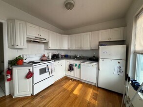 38 Craigie St in Somerville, MA - Building Photo - Building Photo